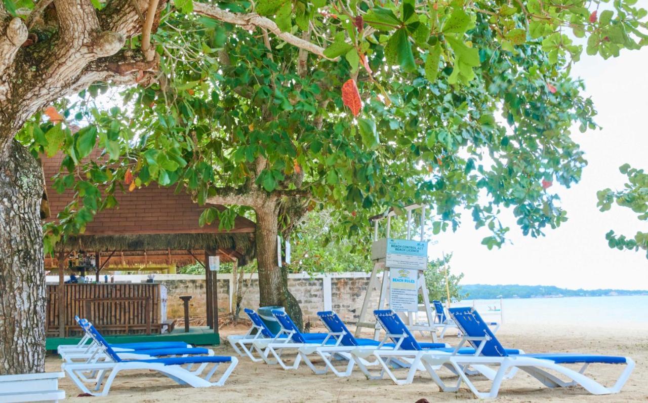 Yellow Bird Sea Negril Luaran gambar
