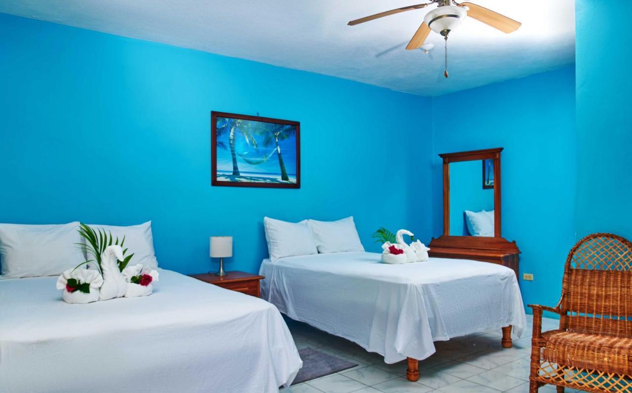 Yellow Bird Sea Negril Luaran gambar