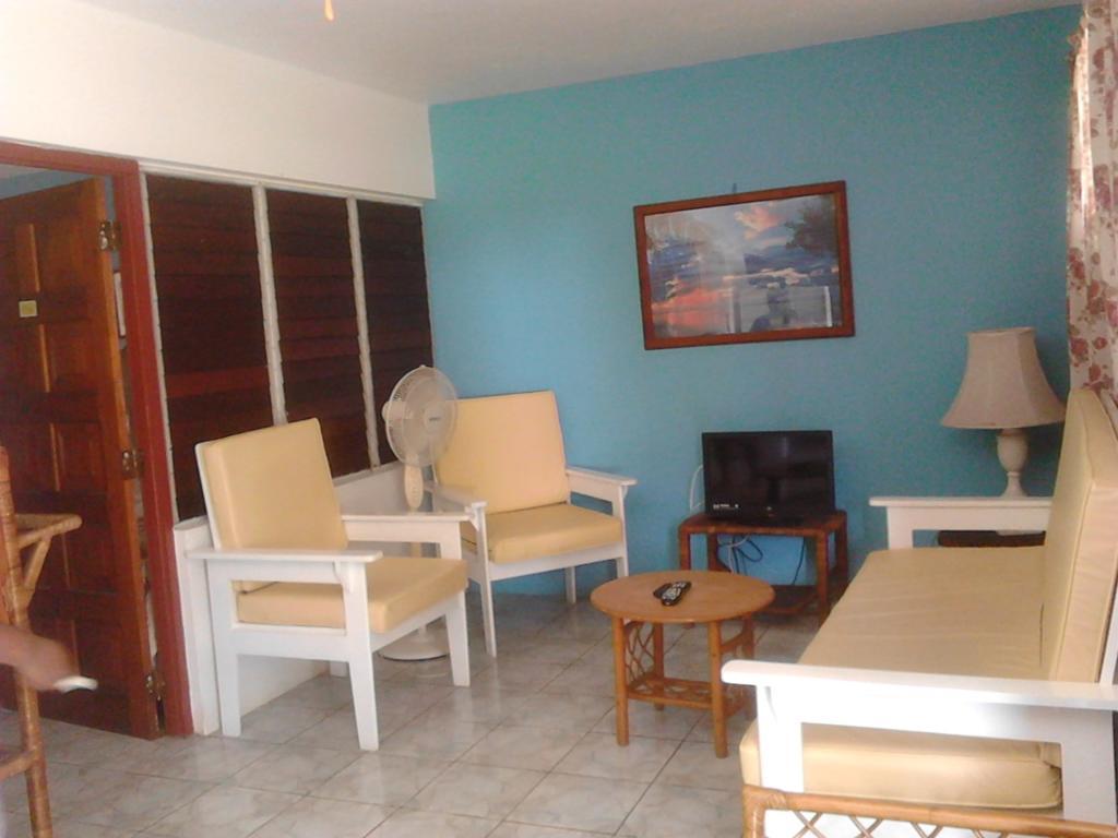 Yellow Bird Sea Negril Luaran gambar